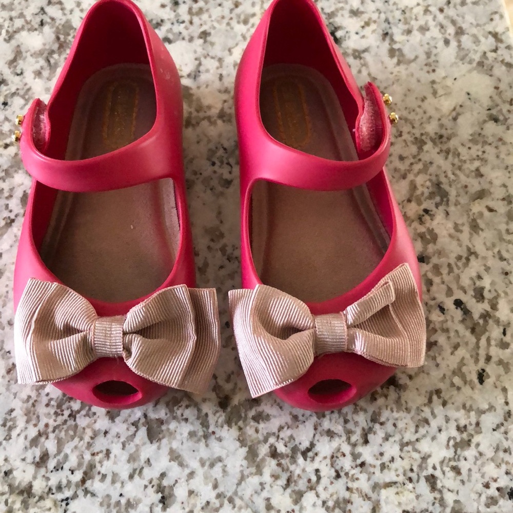 Pink Mini Melissa size 7